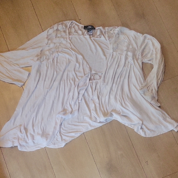 Midnight Velvet Tops - Midnight Velvet Soft White Blouse